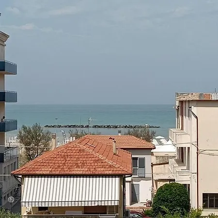 Apartment Casa Di Velluto A 150 Metri Dal Mare *